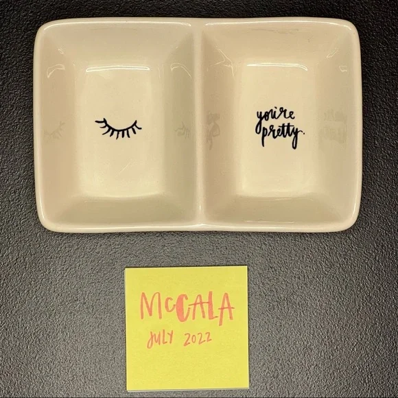 ⭐️RAE DUNN DISH⭐️ - Picture 1 of 2